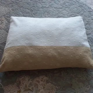 بالشت نوزاد