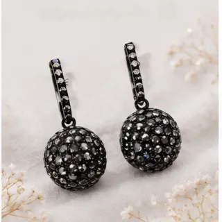 گوشواره گوی مشکی سبک