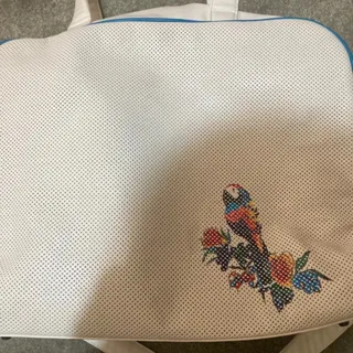 ساک ورزشی سفید ماوی