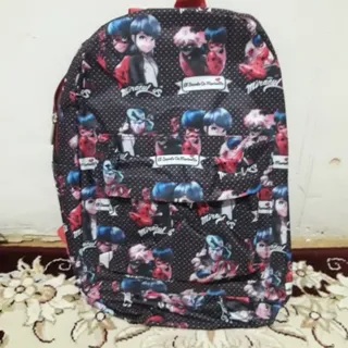 ?کوله مدرسه،دخترکفشدوزکی