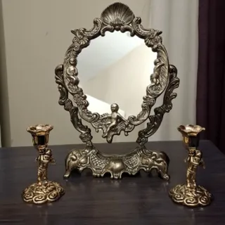 آینه و شمعدان