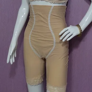 گن لاغری شلوارکی