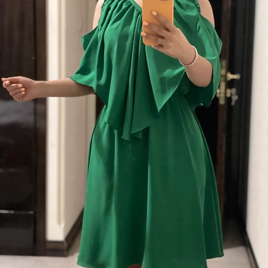 پیراهن سبز شیک