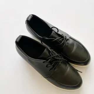 کفش لژدار سایز 37-38