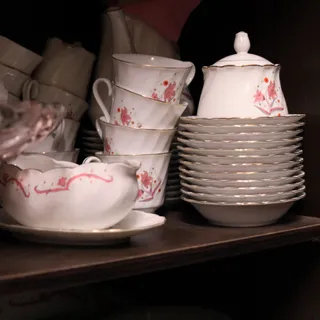 سرویس غذاخوری ژاپنی آک