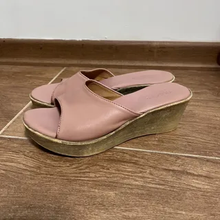 صندل لژ دار صورتی