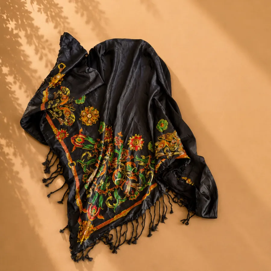 روسری سیلک سه گوش