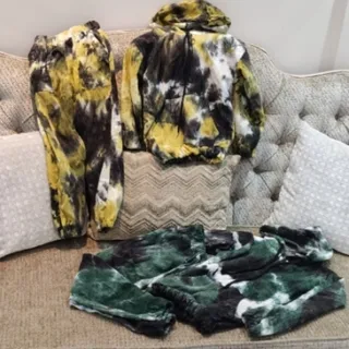 هودی و شلوار