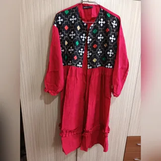مانتو قرمز