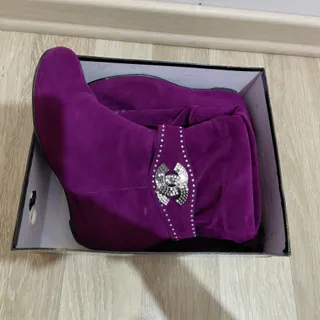 بوت بلندمخملی