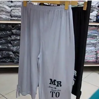 شلوارک دخترانه و زنانه