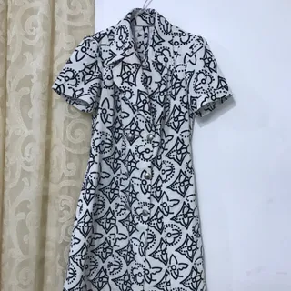 پیراهن نو و مخمل
