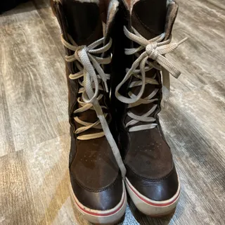 بوت sorel