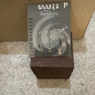 پرسینگ ناف