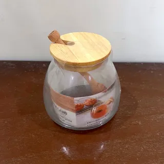 عسل خوری ایکیا