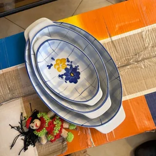 مرغ خوری
