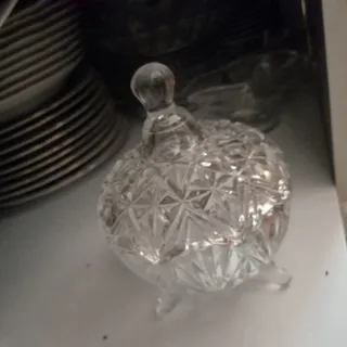 قندان