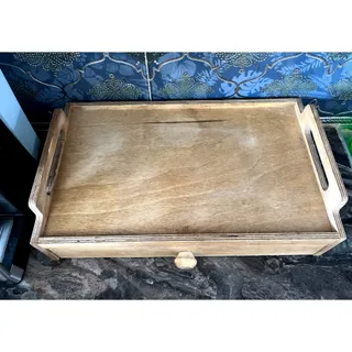 استند