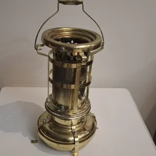 چراغ نفتی
