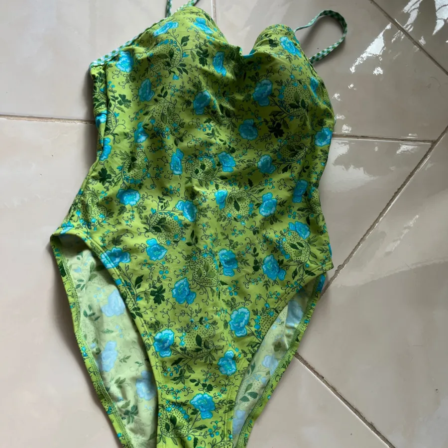 مایو ویکتوریا سکرت