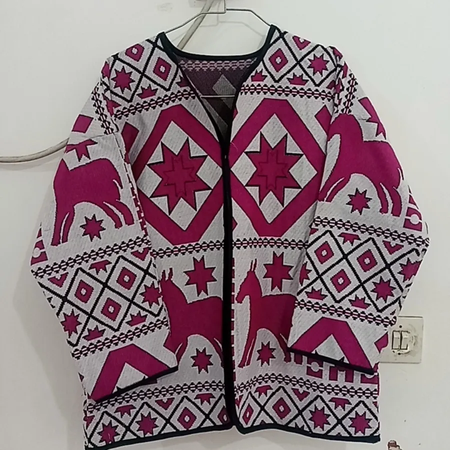 کت گلیمی با طرح و رنگ شاد