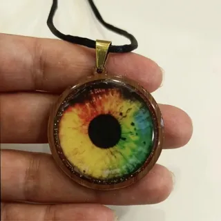 آویز گردنبند و آینه ماشین