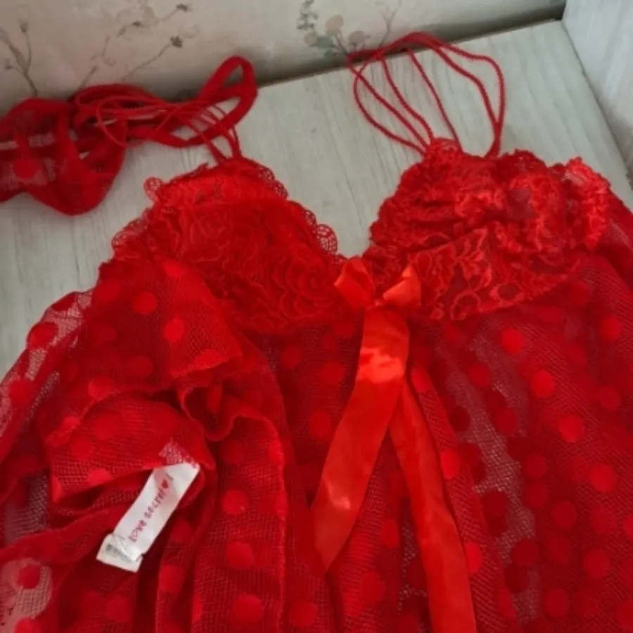 لباس خواب قرمز