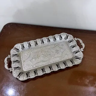 سینی فلزی ترک