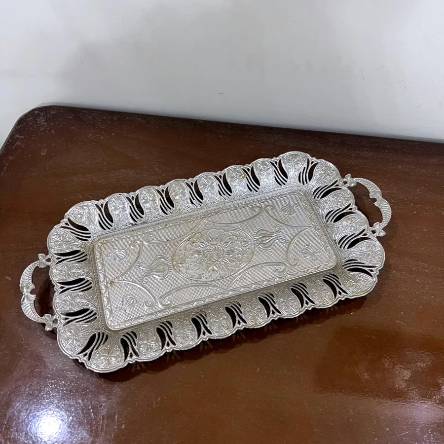 سینی فلزی ترک