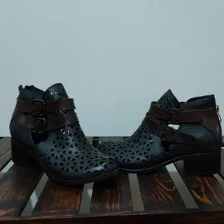 کفش چرم