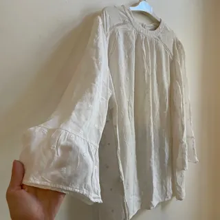 بلوز سفید نخی