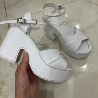 کفش عروس