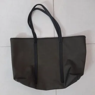 کیف/توت‌بگ