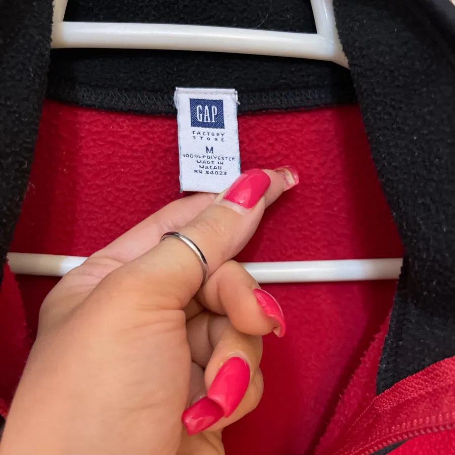 بافت برند Gap