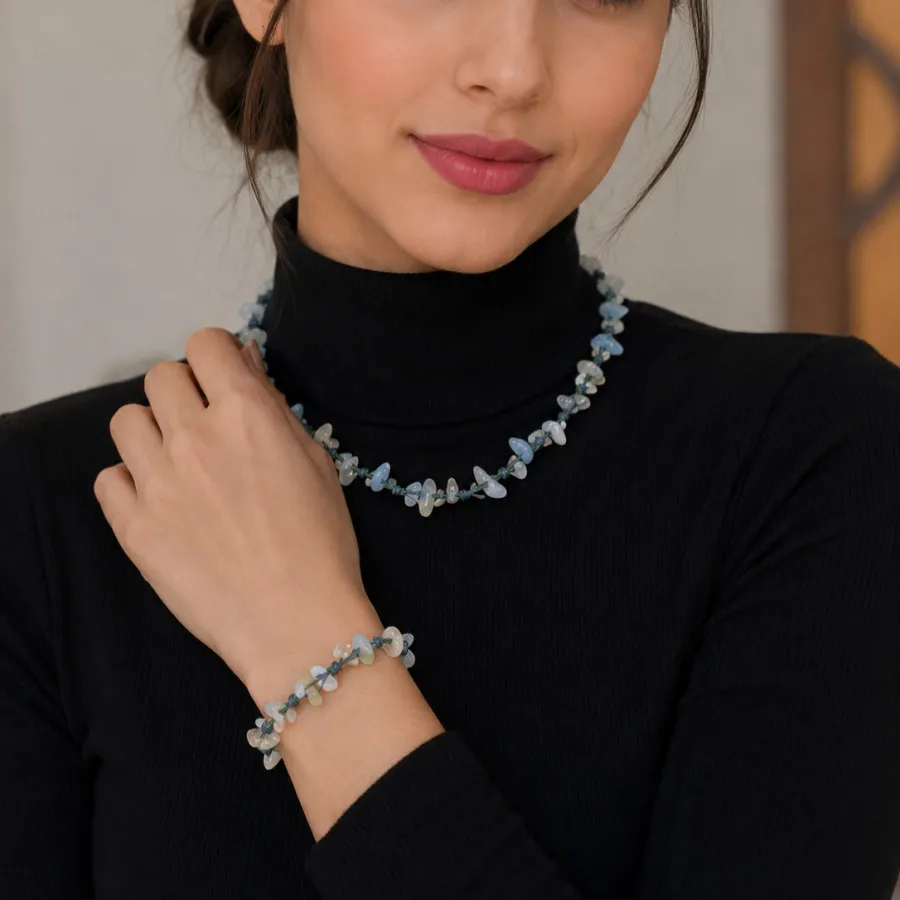 گردنبندو دستبند سنگ طبیعی