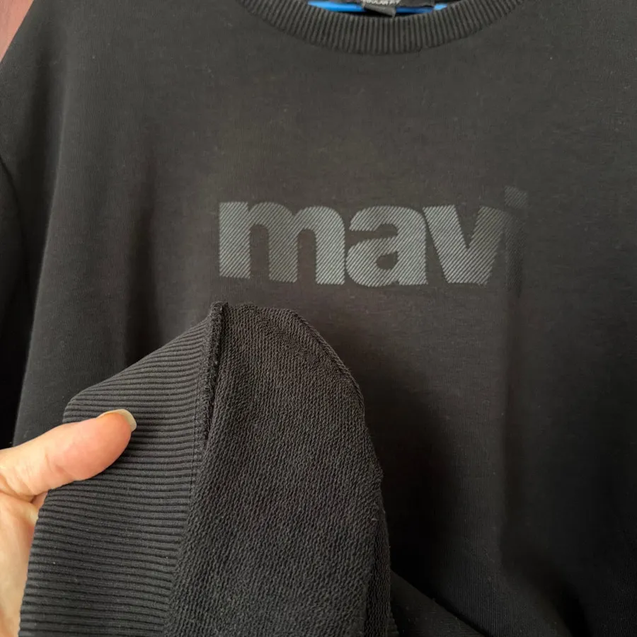 هودی mavi