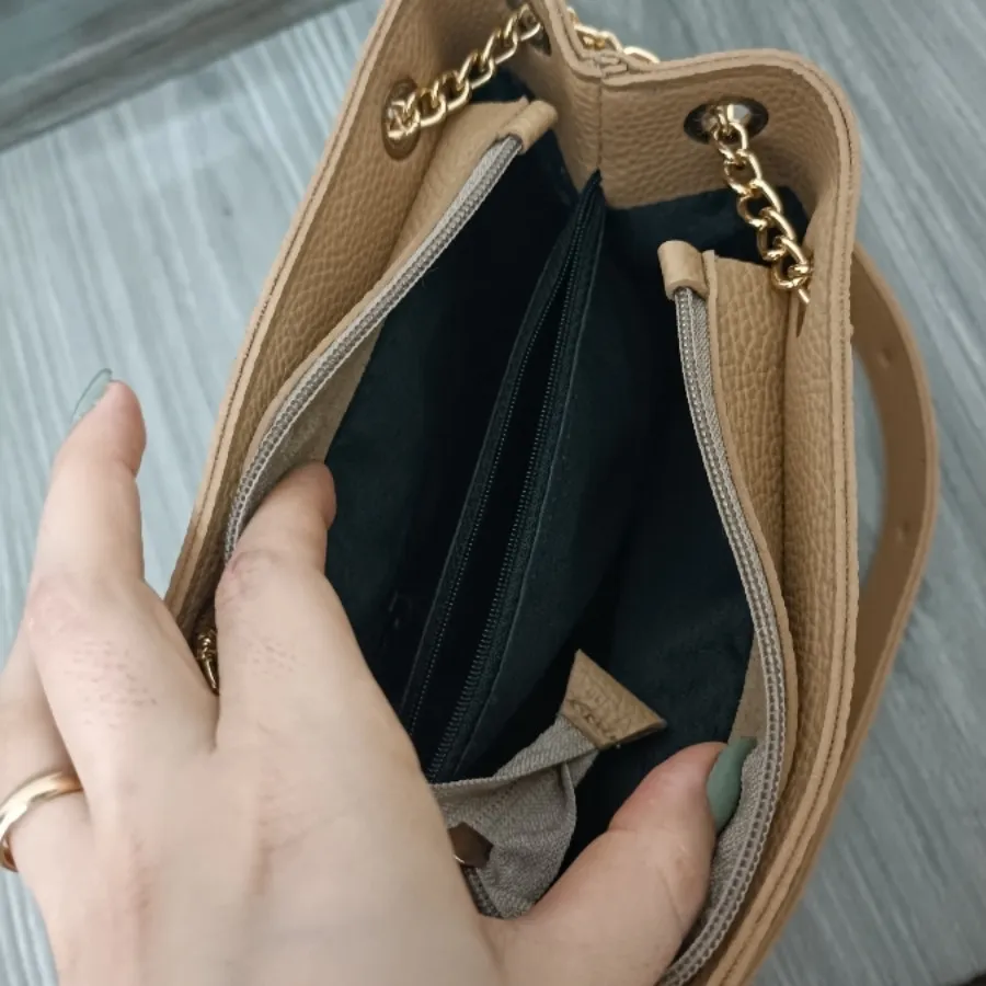 کیف دوشی