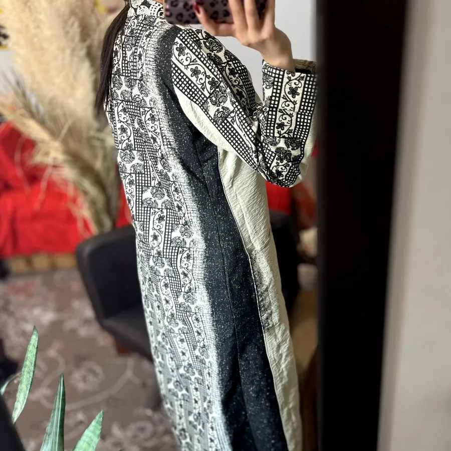 مانتو بلند طرح دار