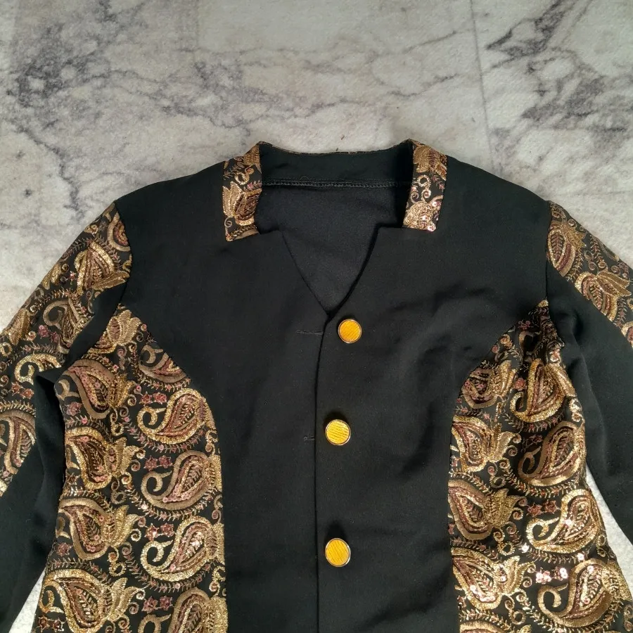 کت سوزندوزی