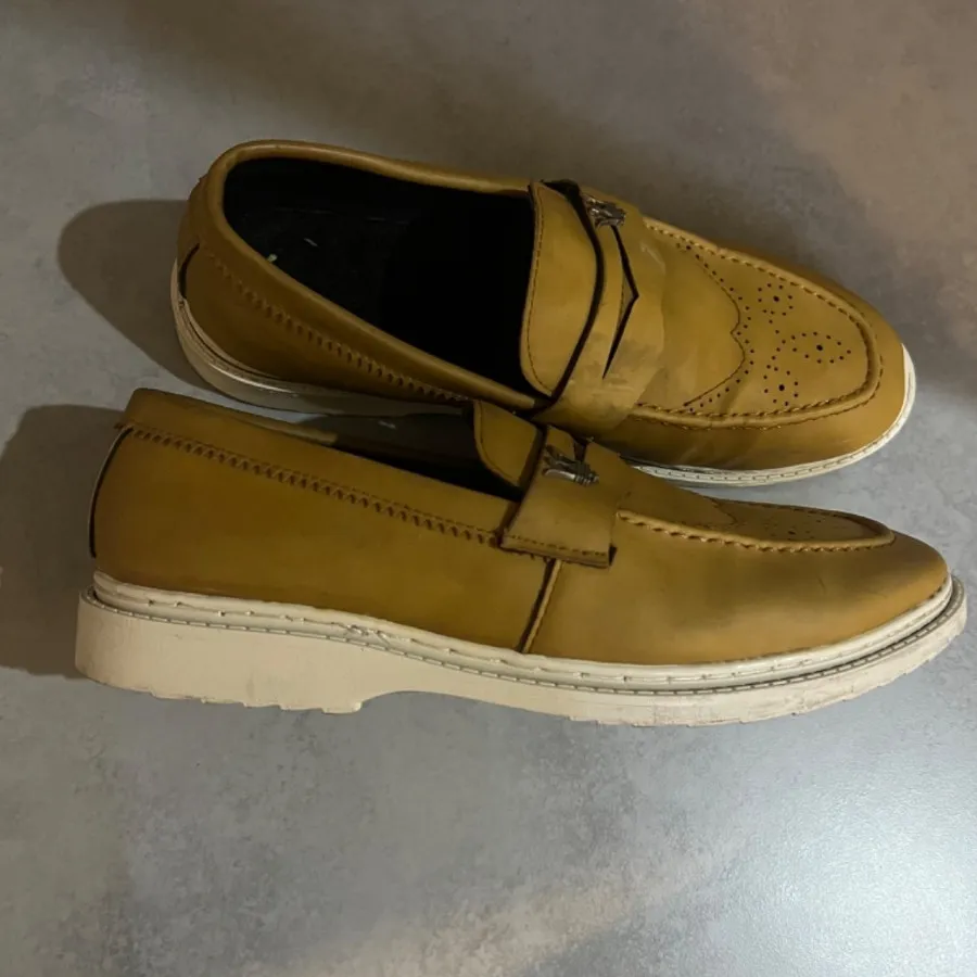 کفش مردانه