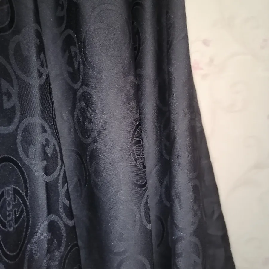 روسری ساتن بزرگ