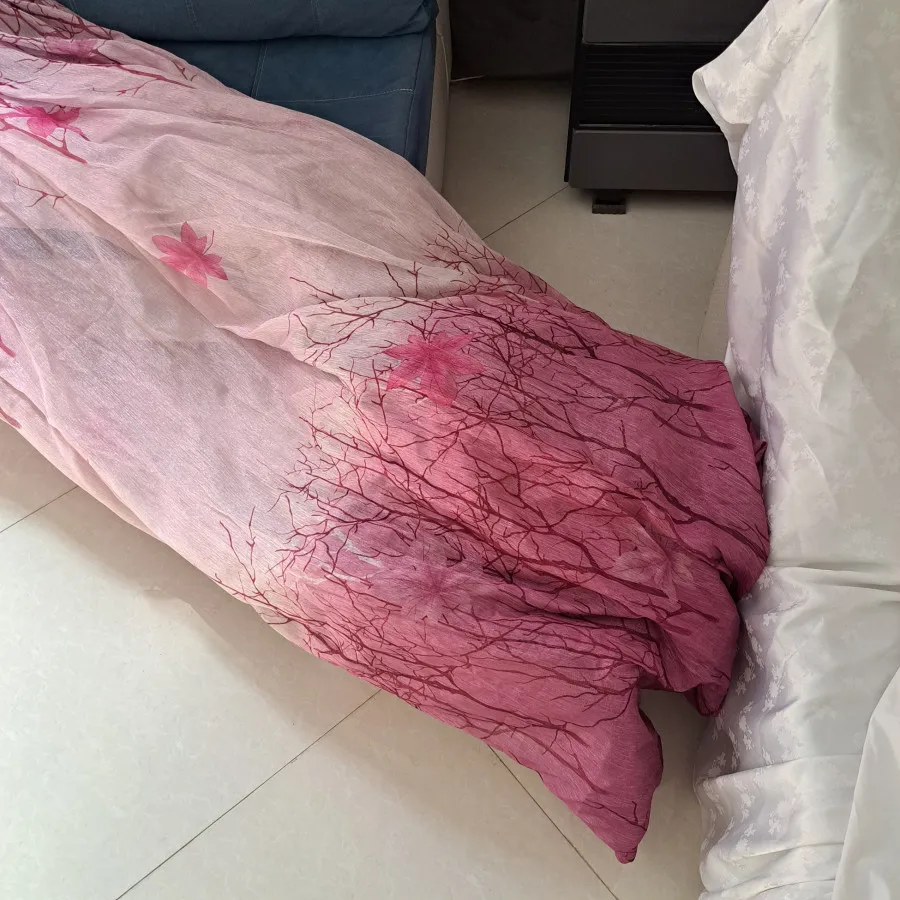 پرده حریر صورتی-بنفش