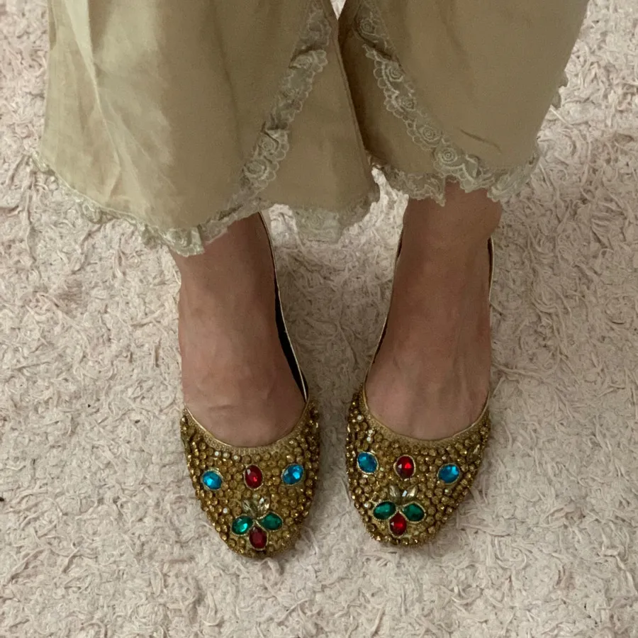 کفش هندی