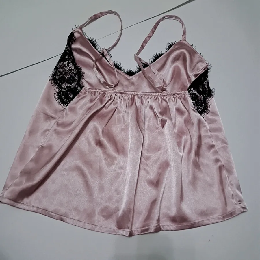 ست تاپ و شلوارک ساتن
