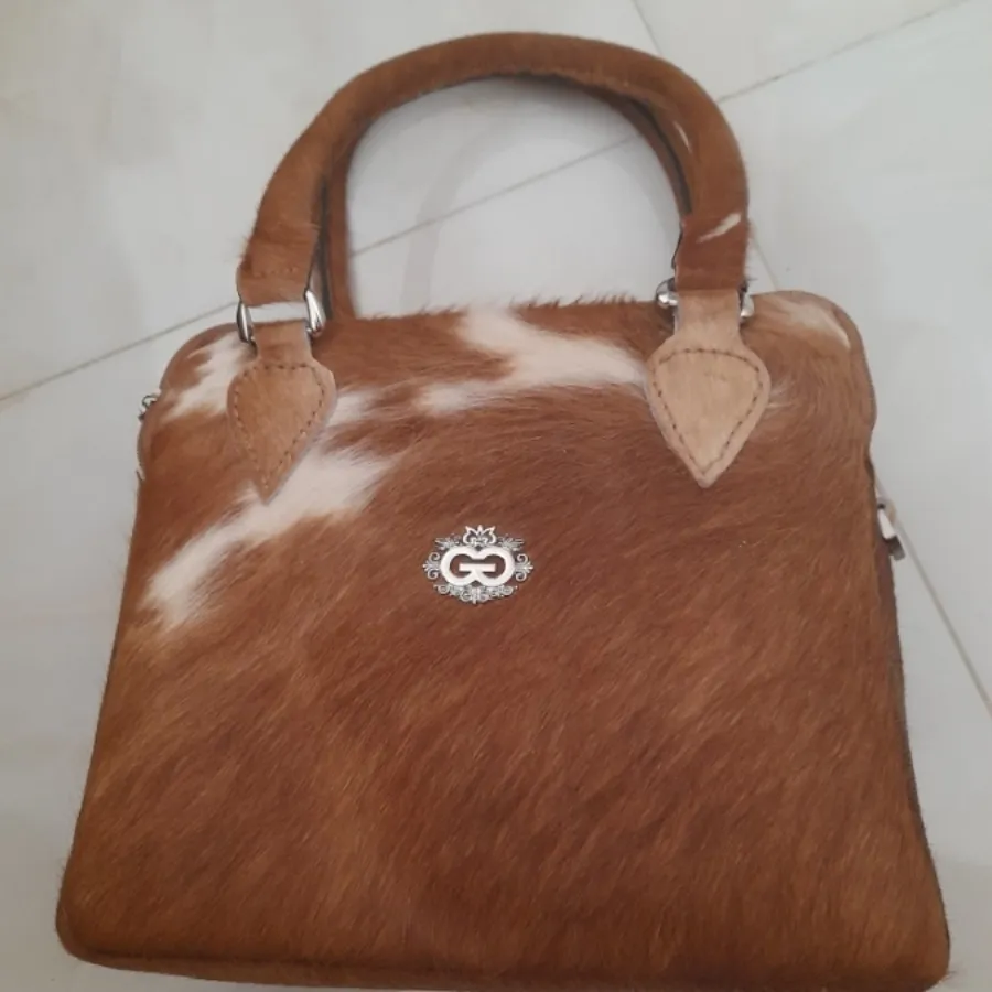 کیف چرم دوستدوز