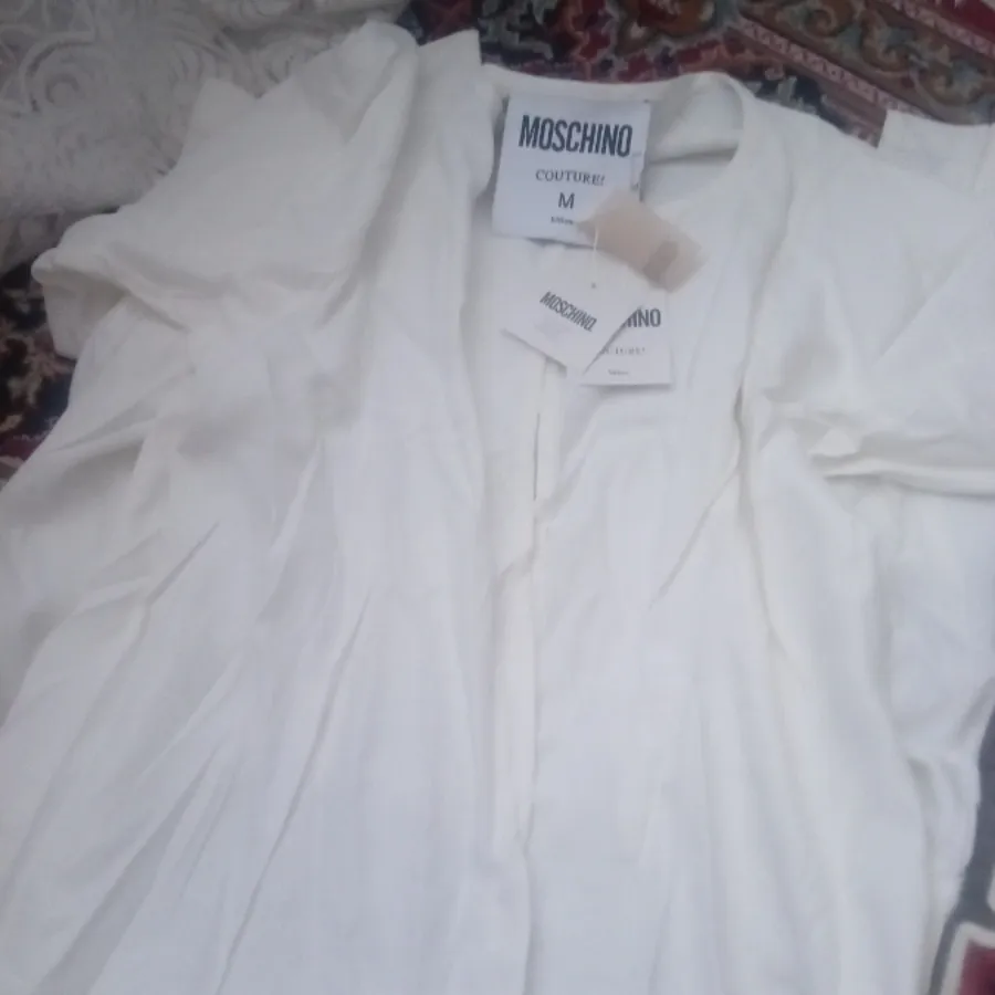 مانتوی سفید برند
