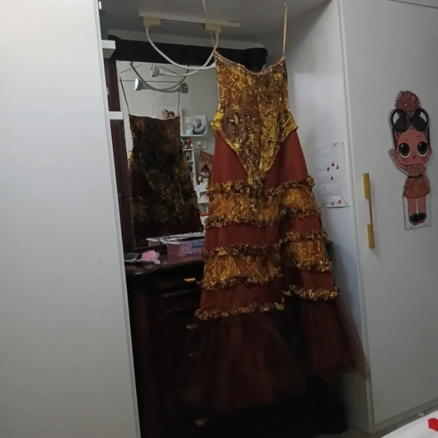 پیراهن با پارچه زیبا