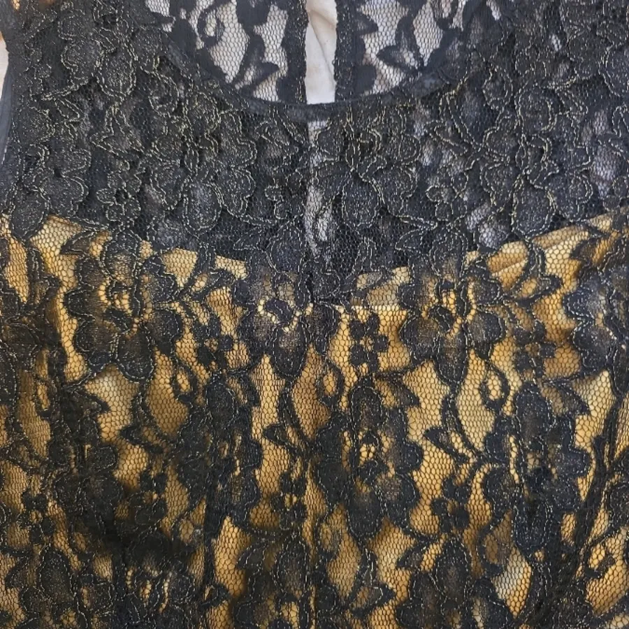 پیراهن گیپور