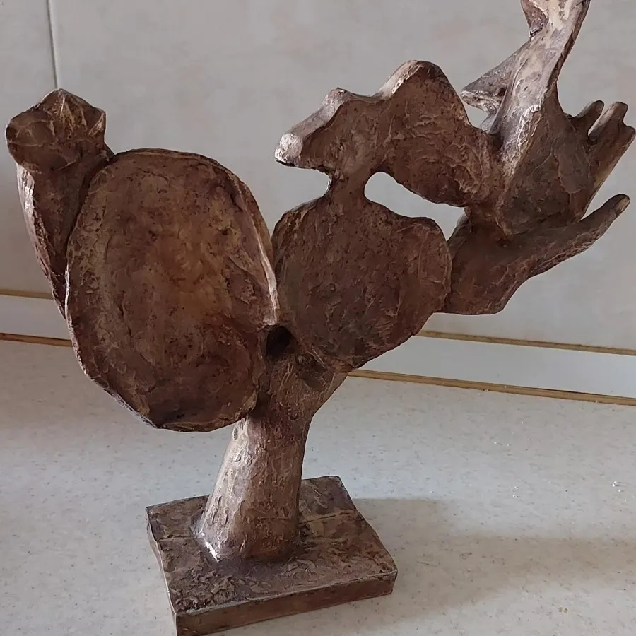 مجسمه رزین