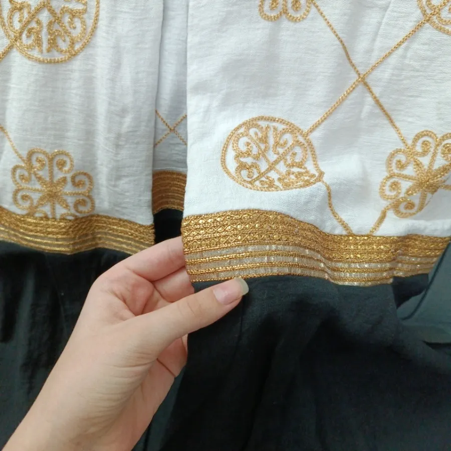 مانتو سفید مشکی جذاب
